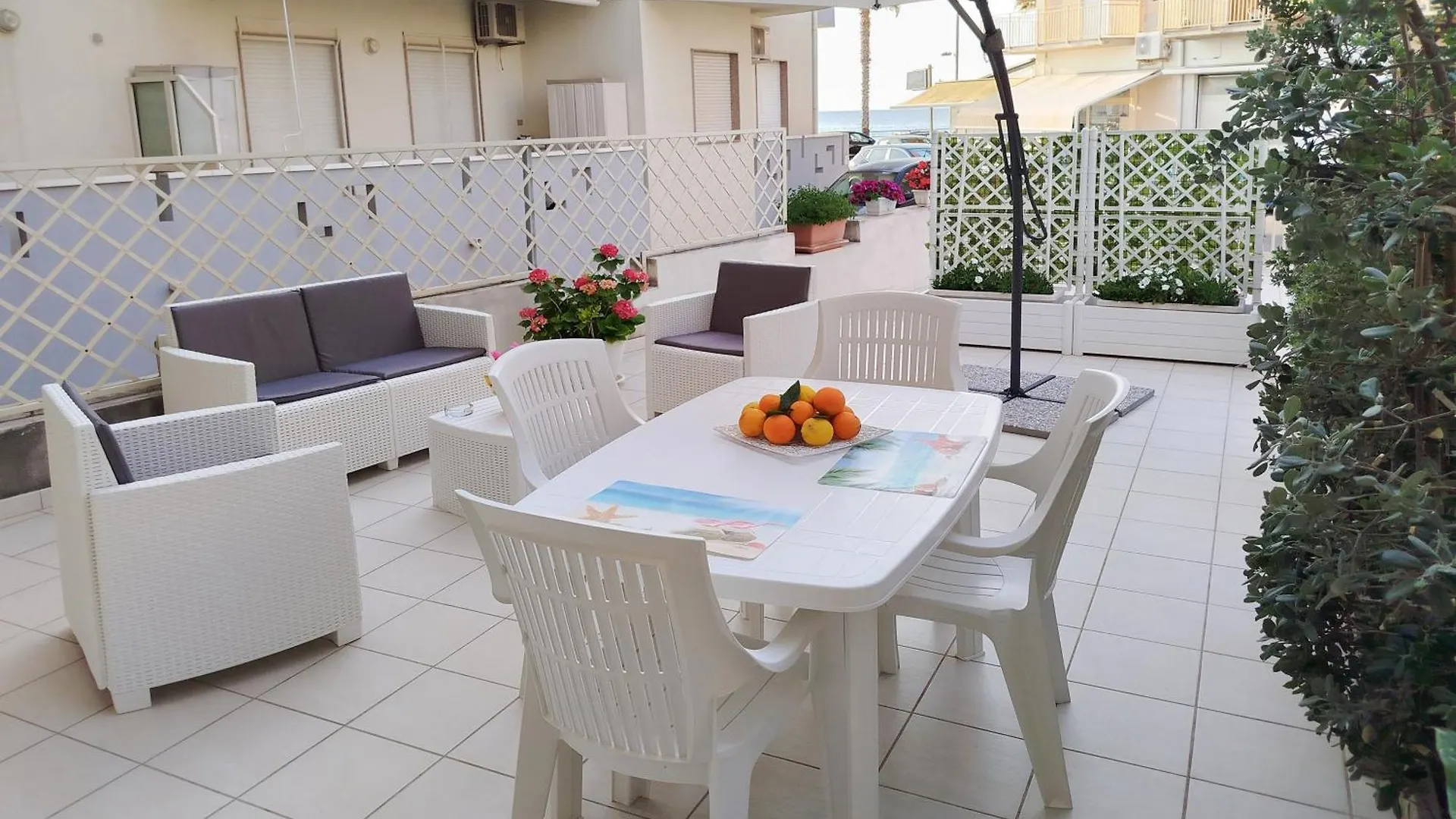 Appartamento Casa Rosa sul Mare Capo dʼOrlando